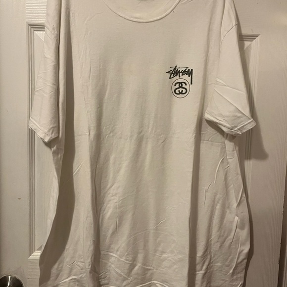 White Stussy Tee Size XXL Men - Picture 1 of 4